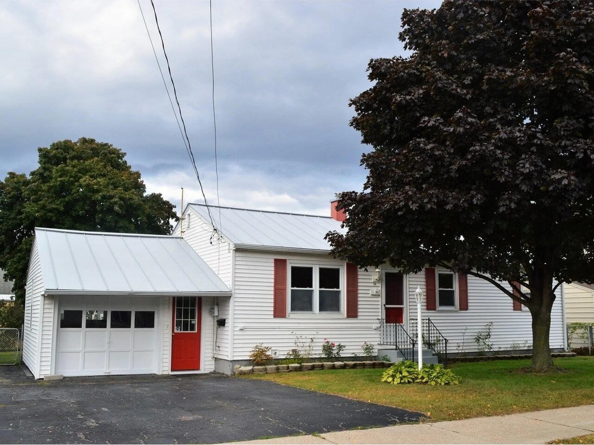 36 Turf Road Burlington VT 05408