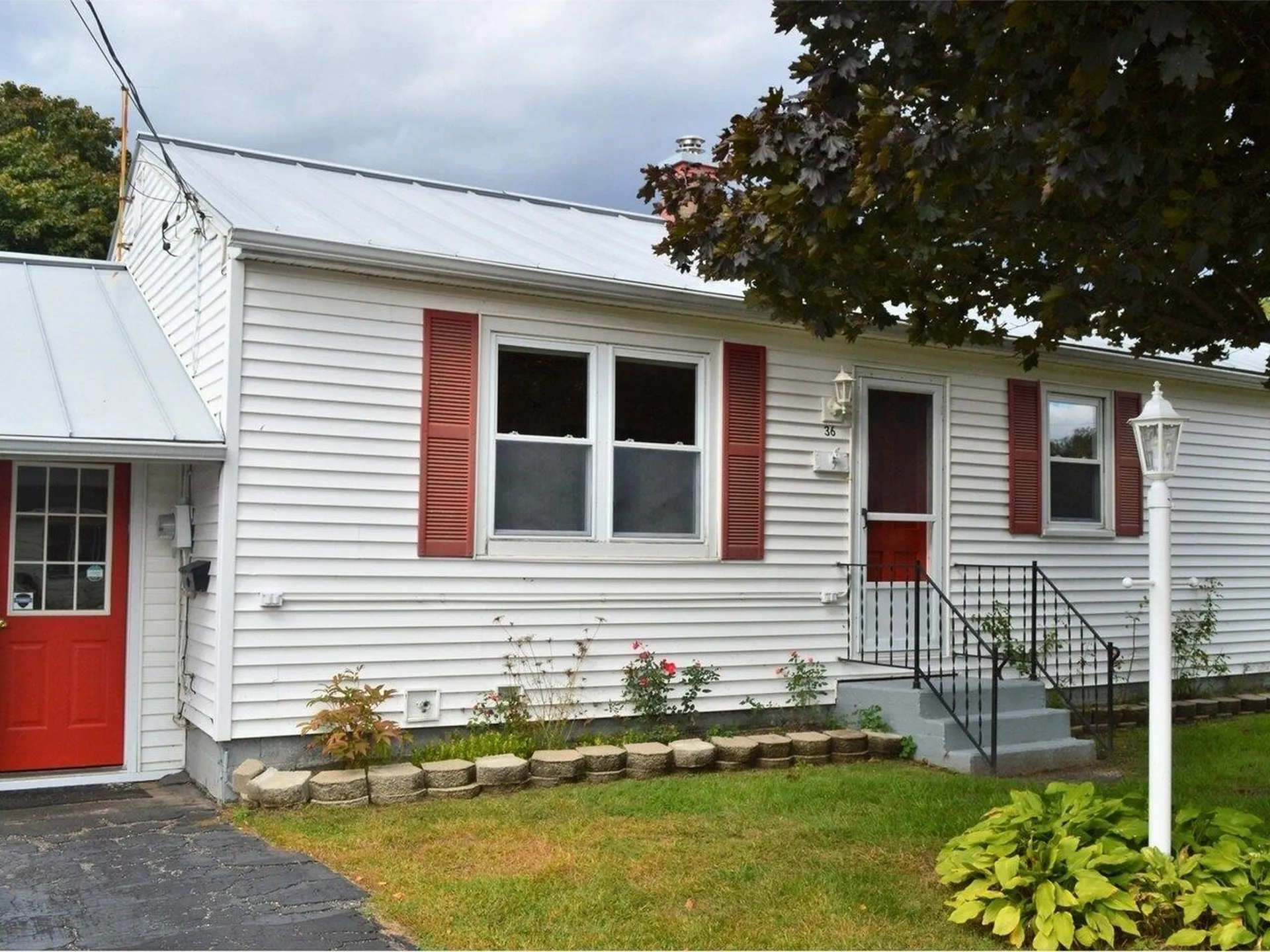 36 Turf Road Burlington VT 05408