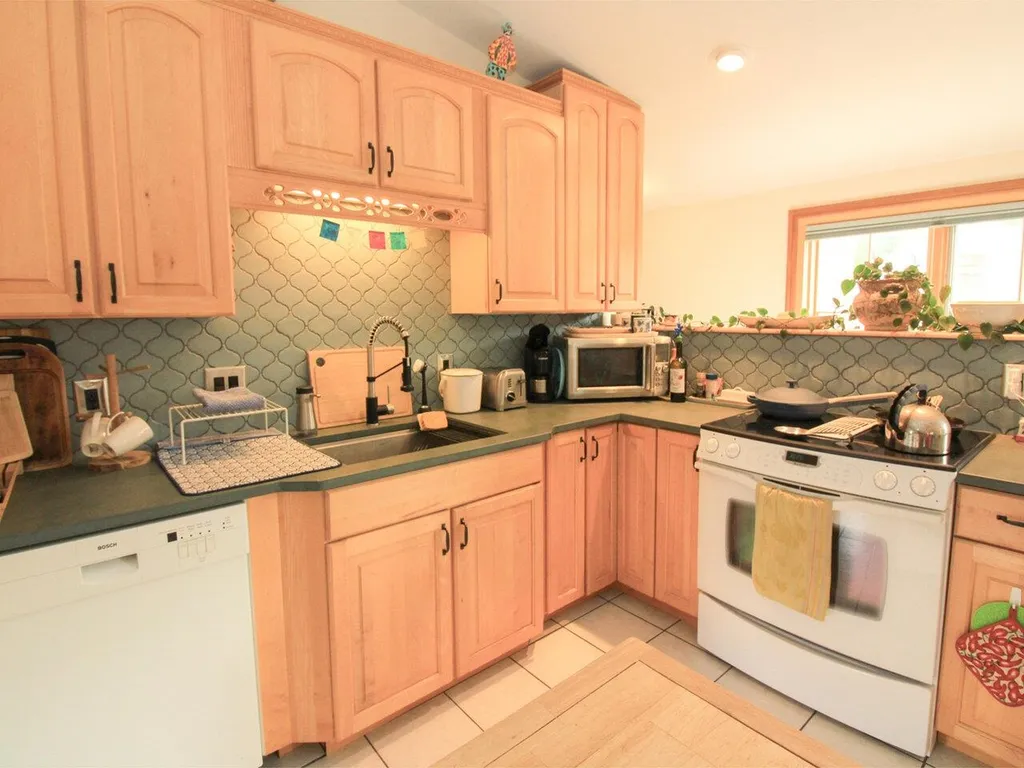 204 South Union Street Burlington VT 05401