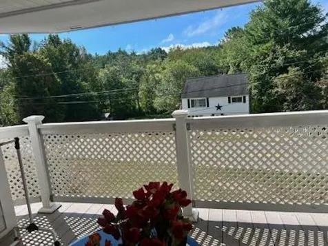 35 Auburn Road Hooksett NH 03106