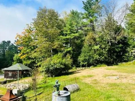 35 Auburn Road Hooksett NH 03106