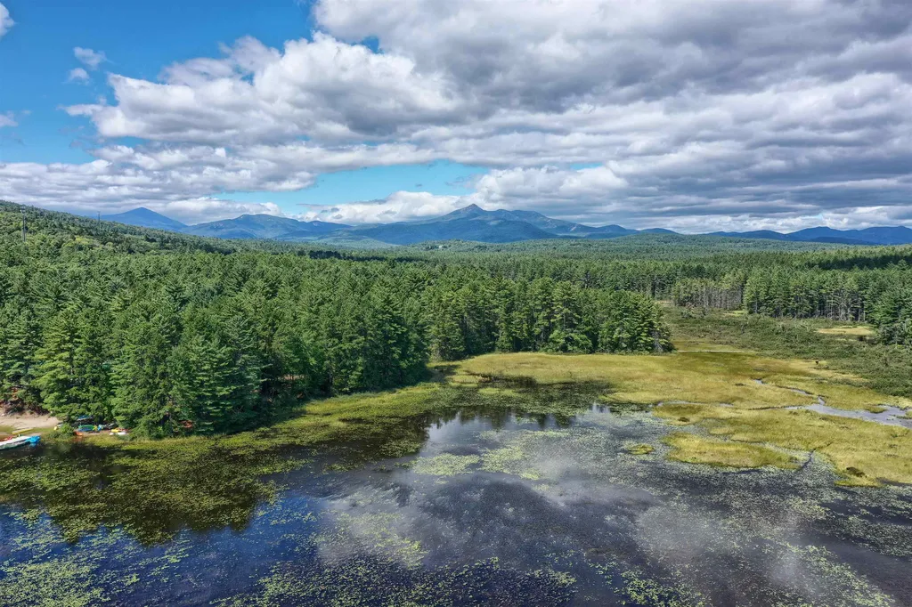 85 E Chocorua River Drive Tamworth NH 03817