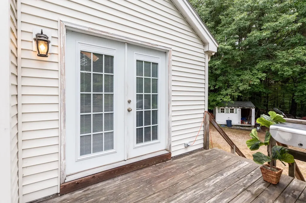 13 Pheasant Drive Middleton NH 03887
