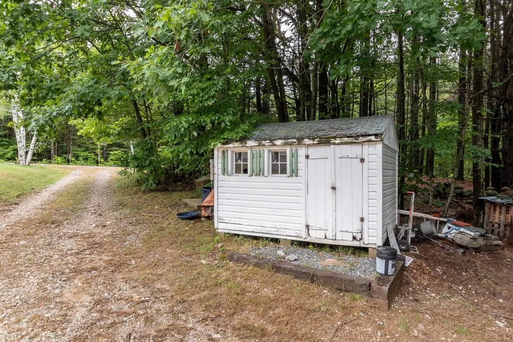 13 Pheasant Drive Middleton NH 03887