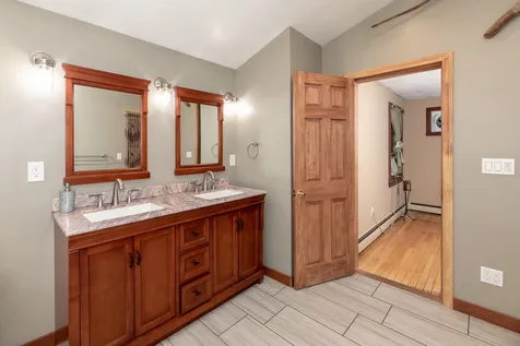 13 Pheasant Drive Middleton NH 03887