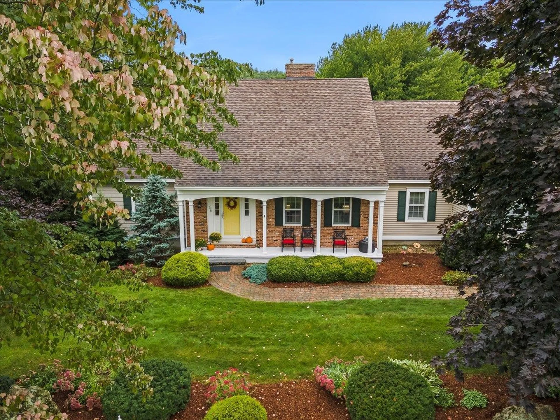 38 Sky View Drive Pelham NH 03076