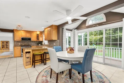 38 Sky View Drive Pelham NH 03076