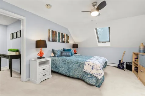 38 Sky View Drive Pelham NH 03076