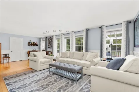 38 Sky View Drive Pelham NH 03076