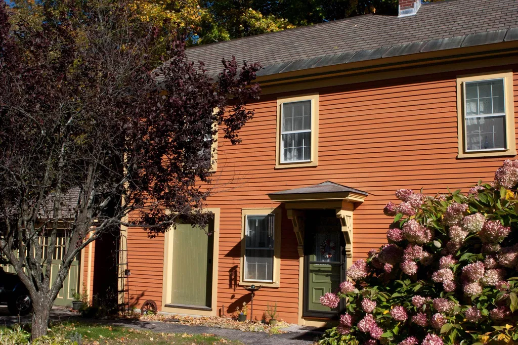 26 High Street New Boston NH 03070