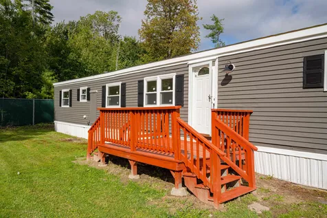 32 N Emperor Drive Concord NH 03303