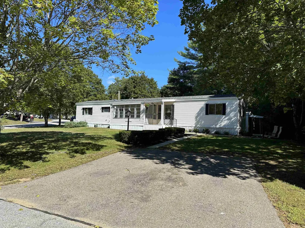 1 Woodgate Circle Tilton NH 03276