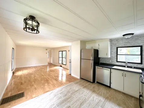 1 Woodgate Circle Tilton NH 03276