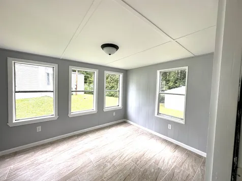 1 Woodgate Circle Tilton NH 03276