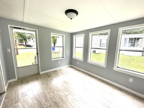 1 Woodgate Circle Tilton NH 03276