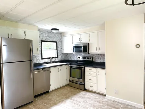 1 Woodgate Circle Tilton NH 03276