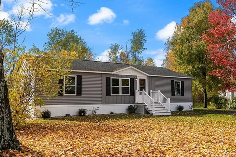 121 Bluefish Boulevard Portsmouth NH 03801