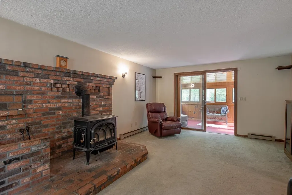 280 Maple Grove Lane Bristol NH 03222