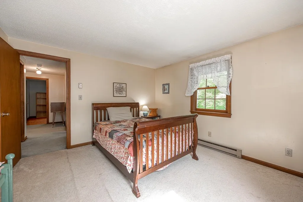 280 Maple Grove Lane Bristol NH 03222