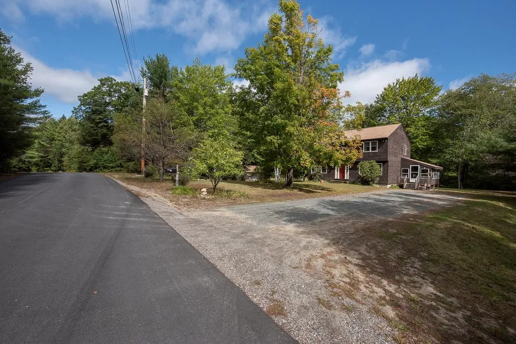 280 Maple Grove Lane Bristol NH 03222