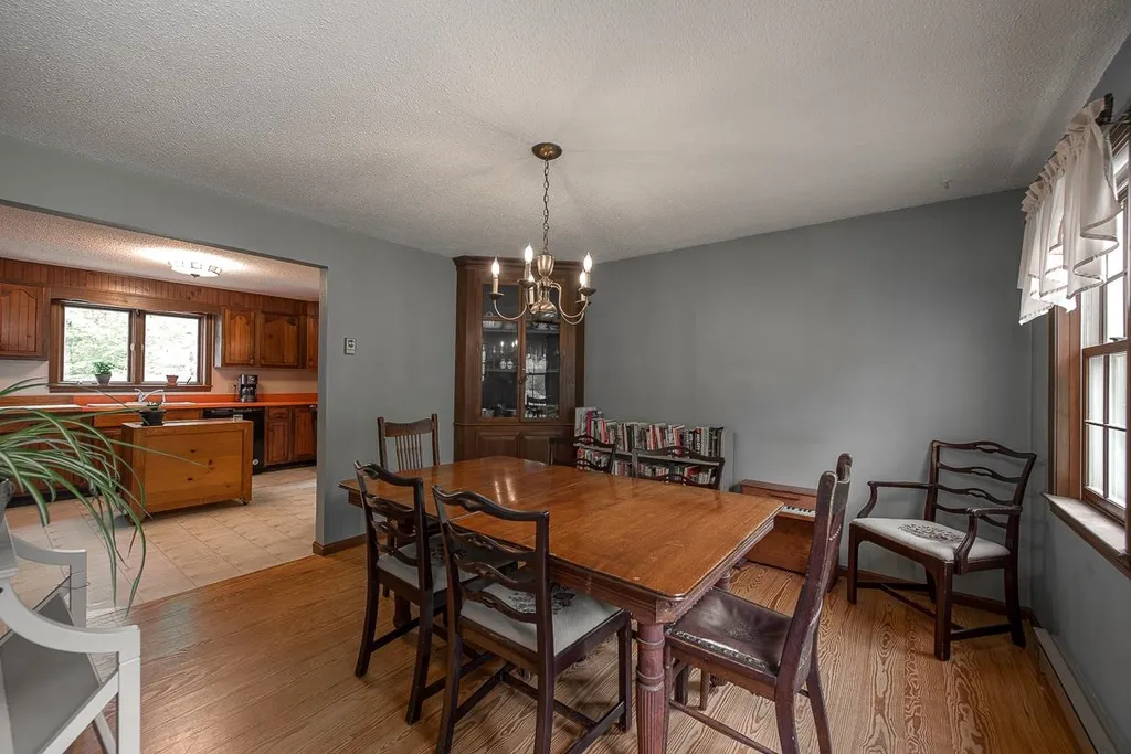 280 Maple Grove Lane Bristol NH 03222