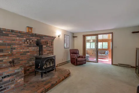 280 Maple Grove Lane Bristol NH 03222