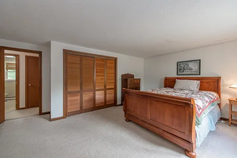 280 Maple Grove Lane Bristol NH 03222