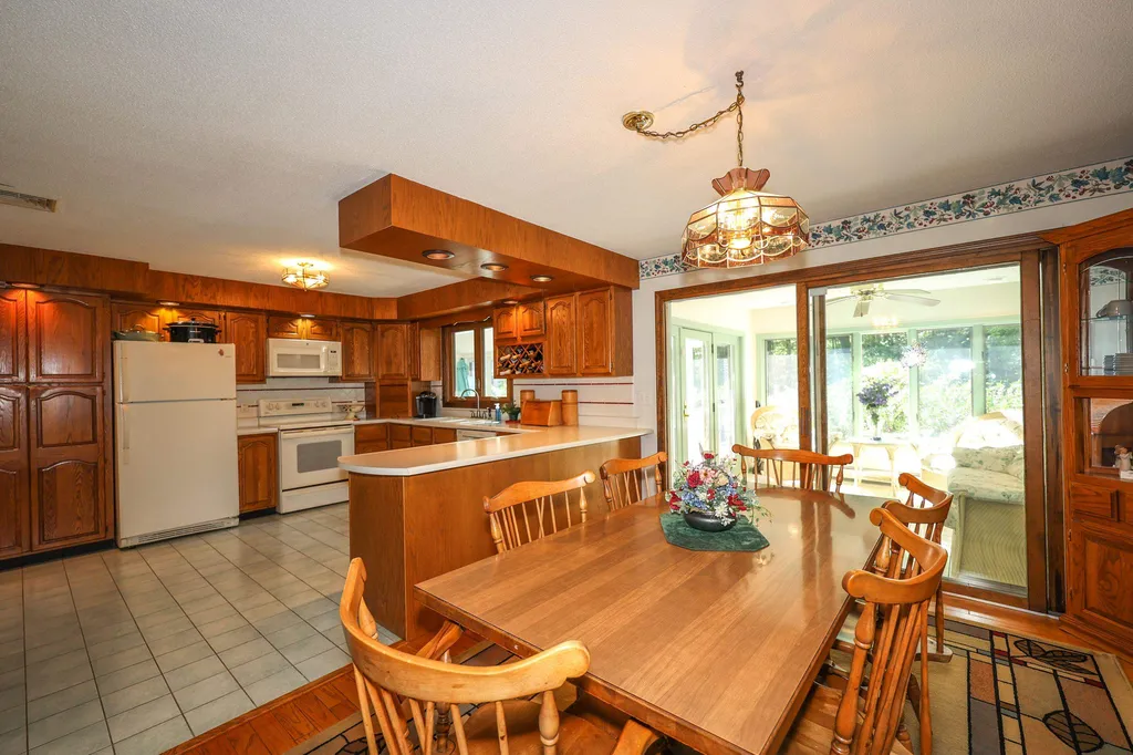 29 Harvest Drive Hooksett NH 03106