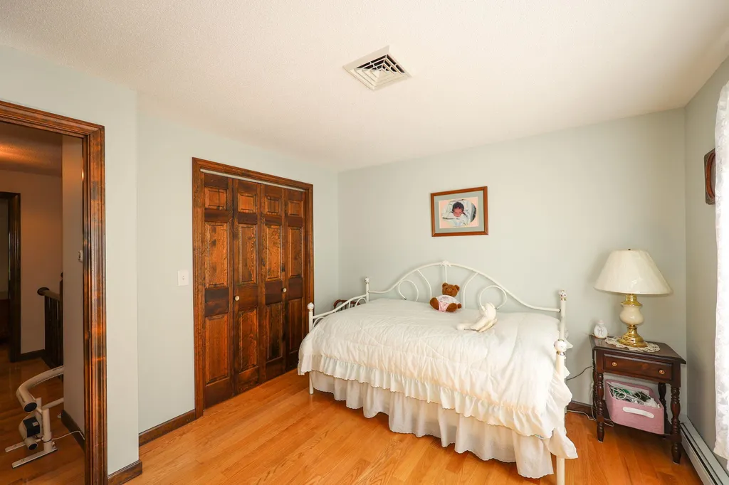 29 Harvest Drive Hooksett NH 03106