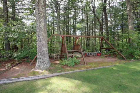 29 Harvest Drive Hooksett NH 03106