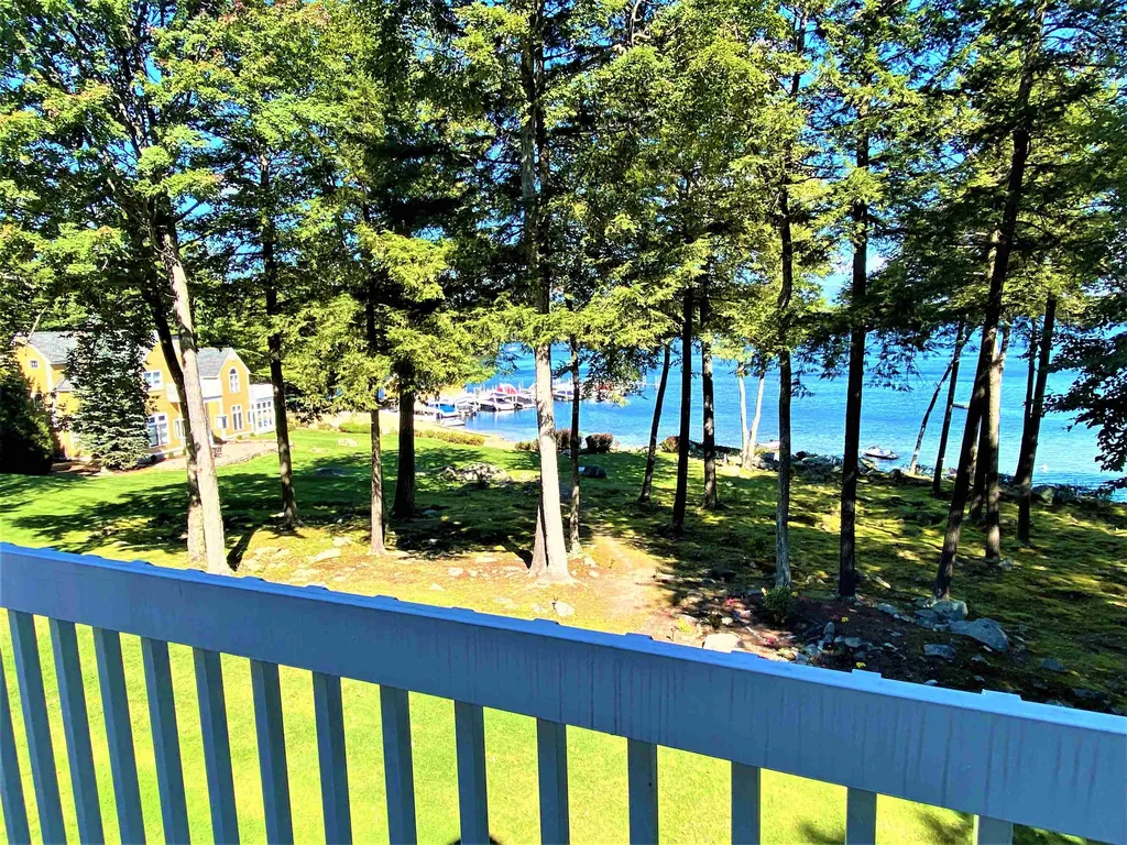 11b Windermere Road Moultonborough NH 03254