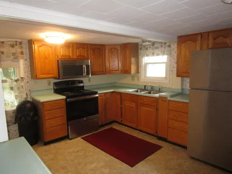 21 Carver Street Laconia NH 03246