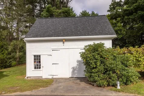 215 Post Road Greenland NH 03840