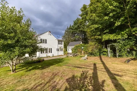215 Post Road Greenland NH 03840