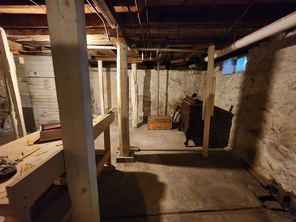 579 Burgess Street Berlin NH 03570