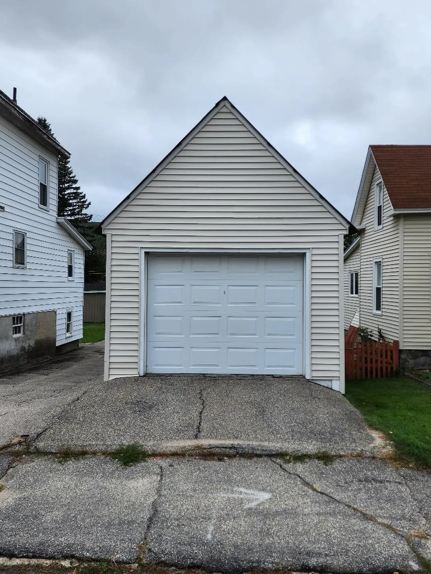 579 Burgess Street Berlin NH 03570