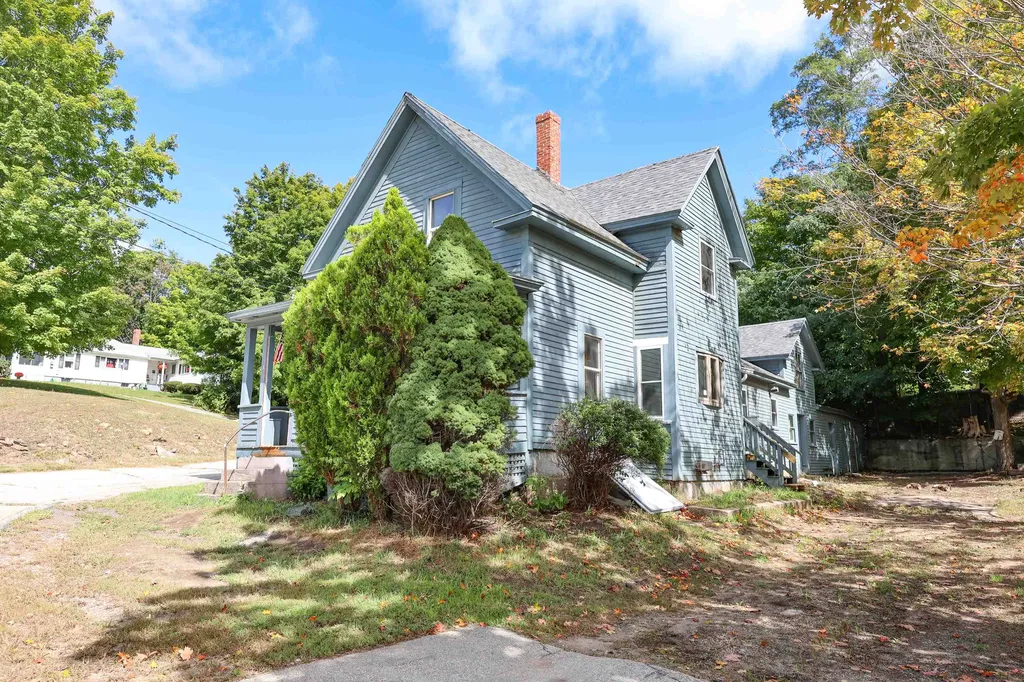 18 Turnpike Street Pembroke NH 03275
