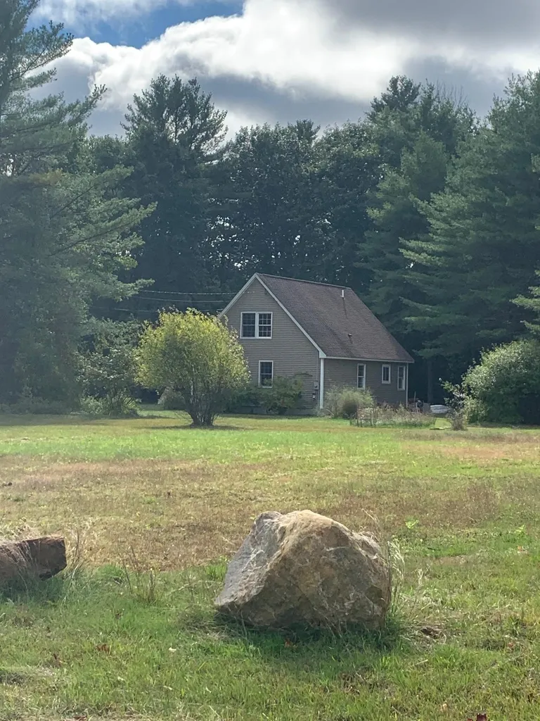 33 Cross Mill Road Franklin NH 03235