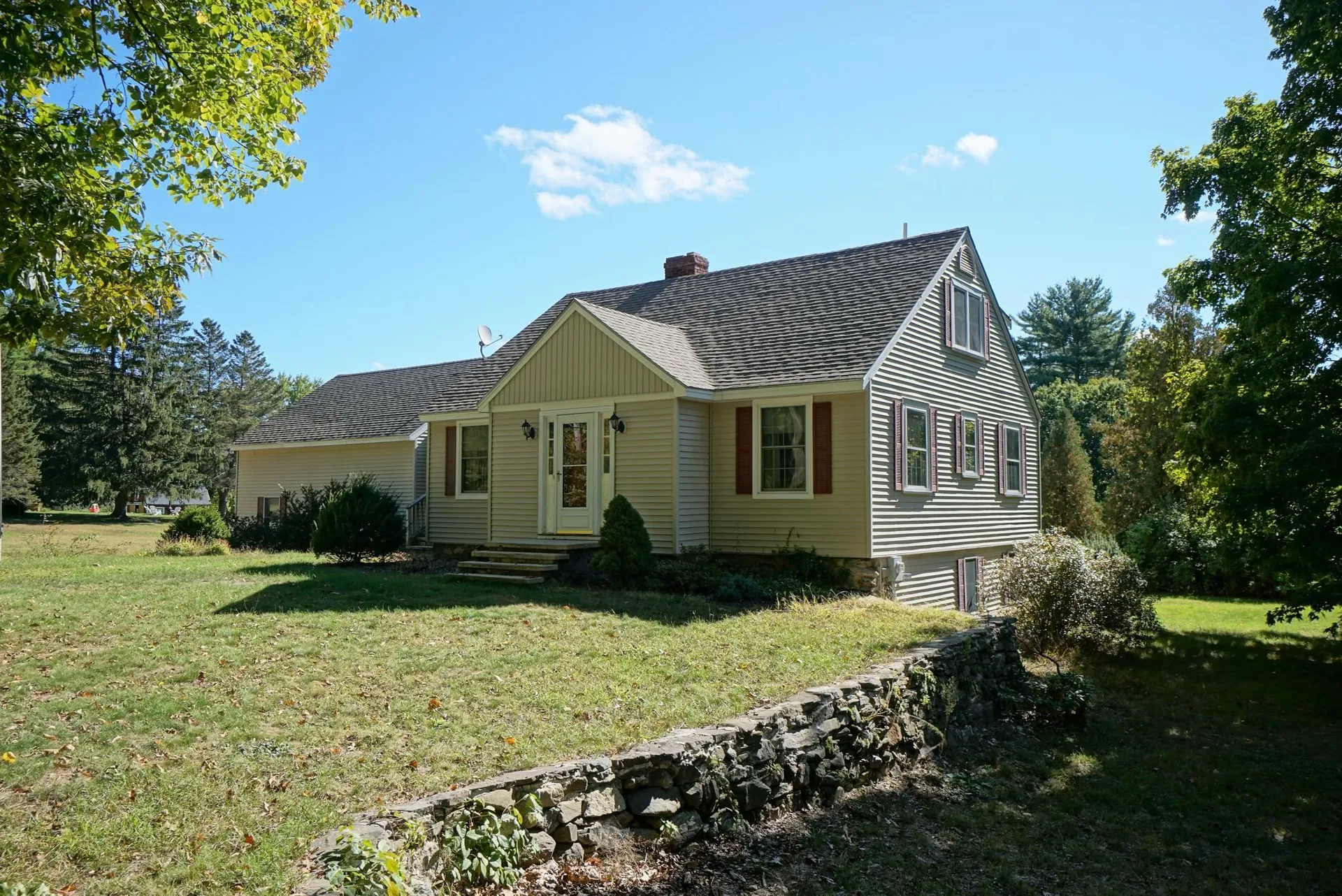 466 Middle Road Brentwood NH 03833