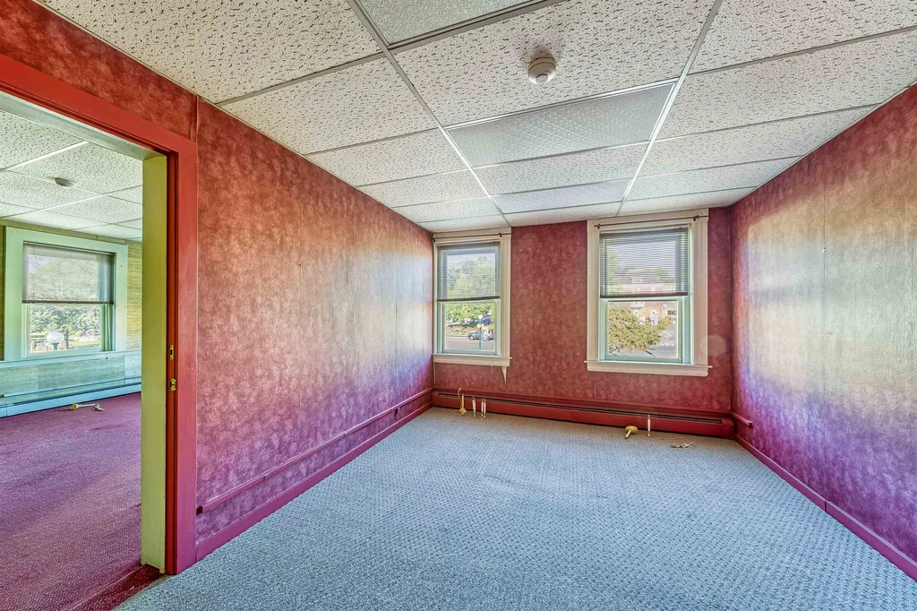 2-4 N Main Street Newport NH 03773