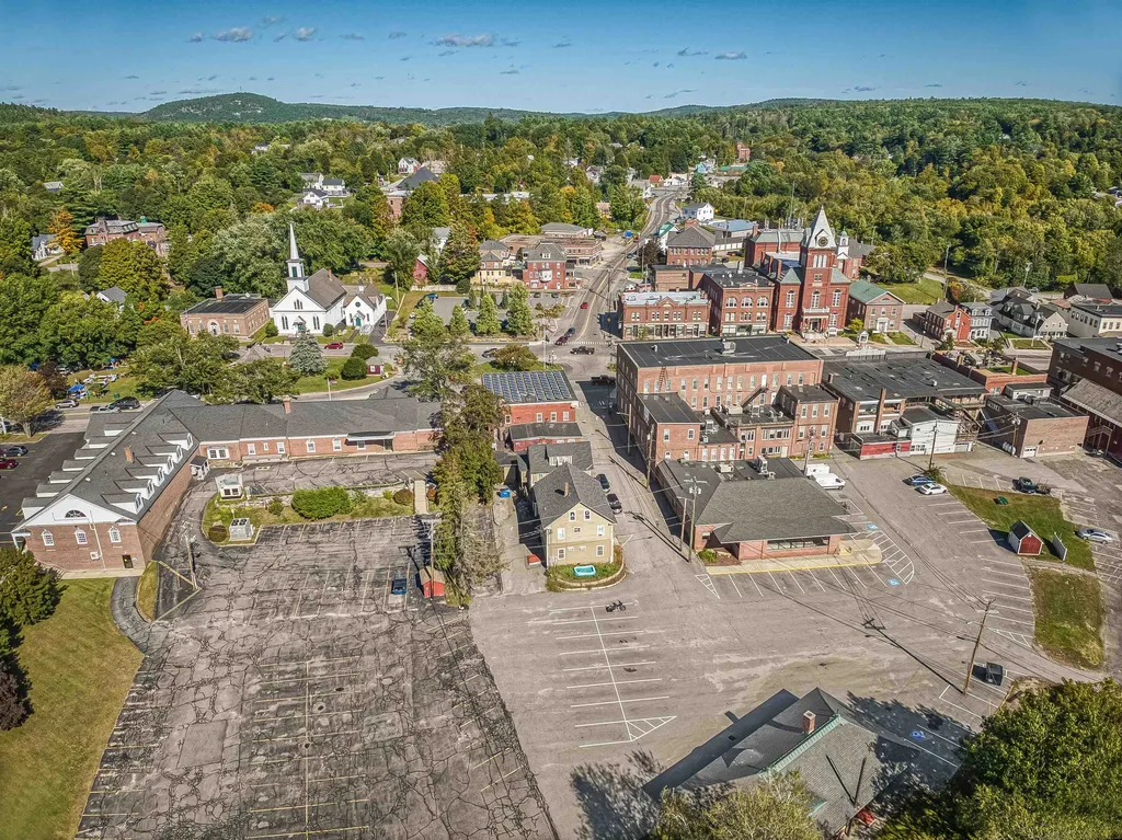 2-4 N Main Street Newport NH 03773