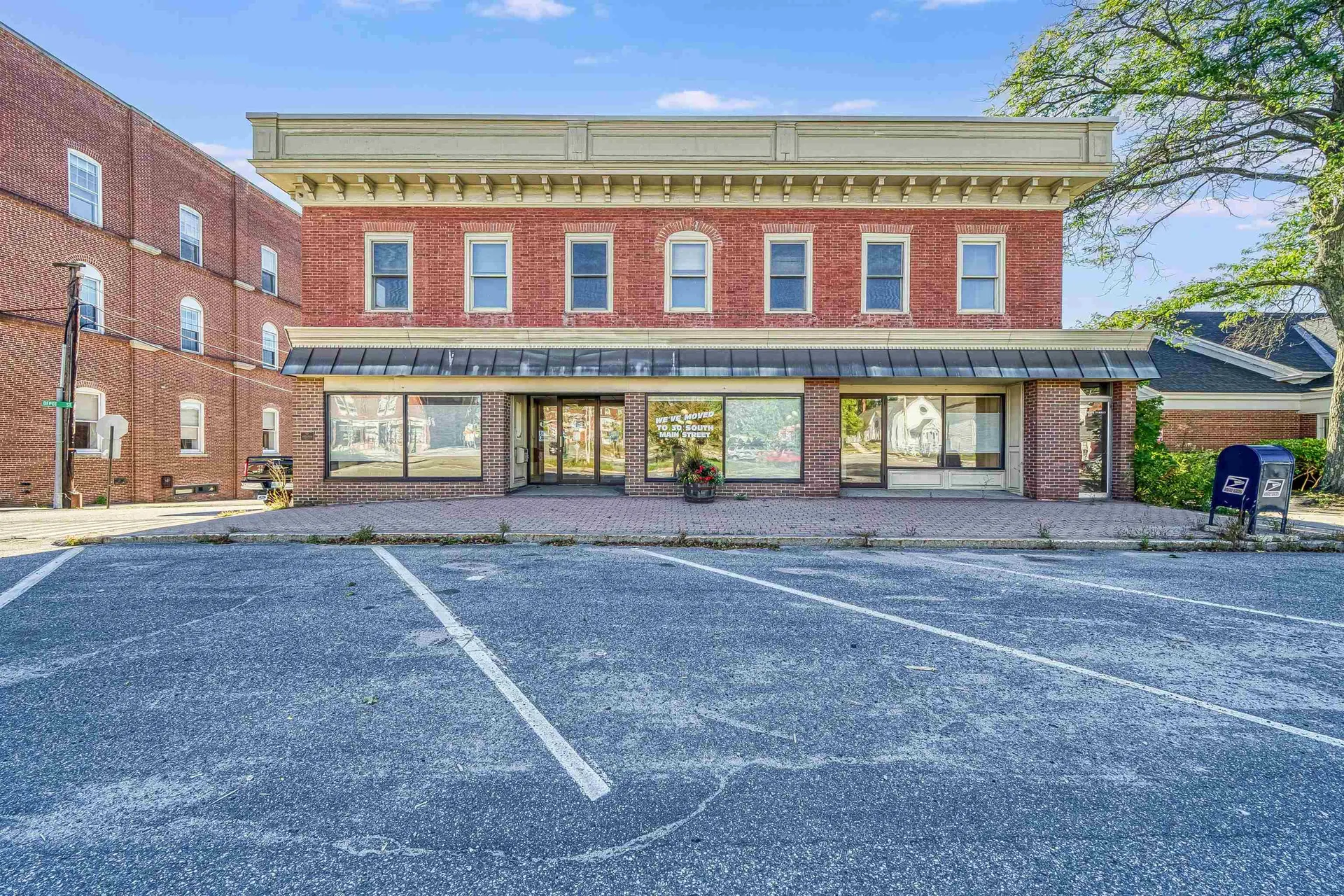 2-4 N Main Street Newport NH 03773