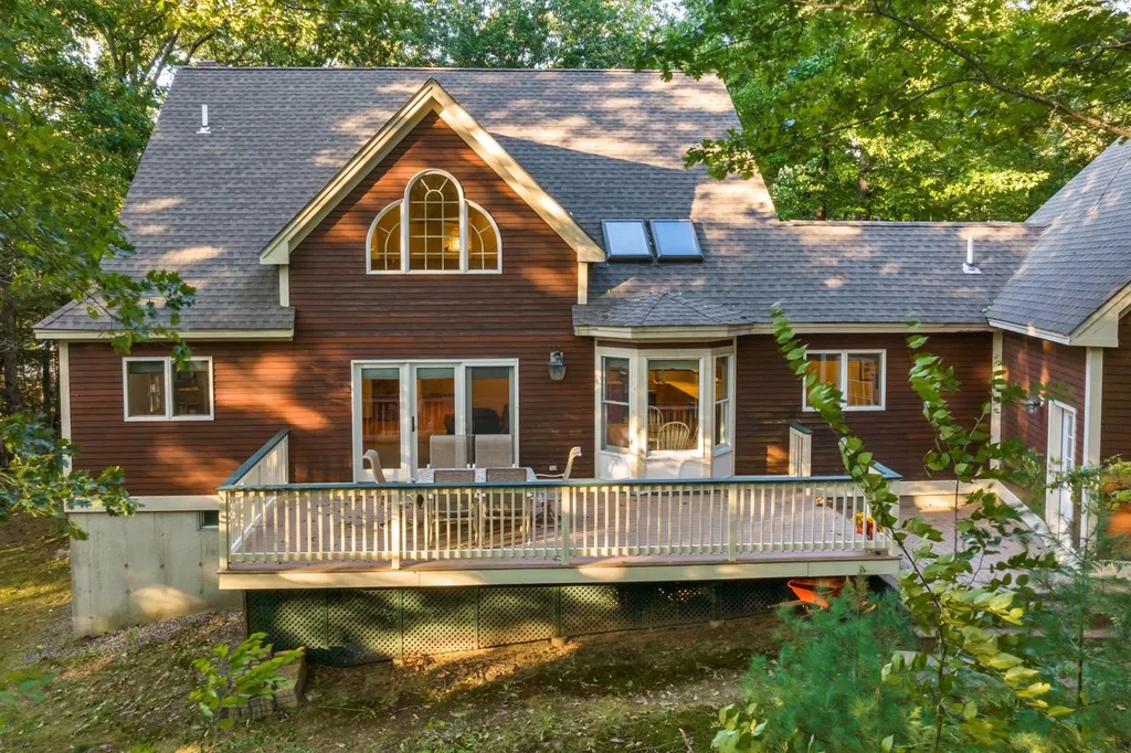 237 Deer Ridge Drive Barrington NH 03825