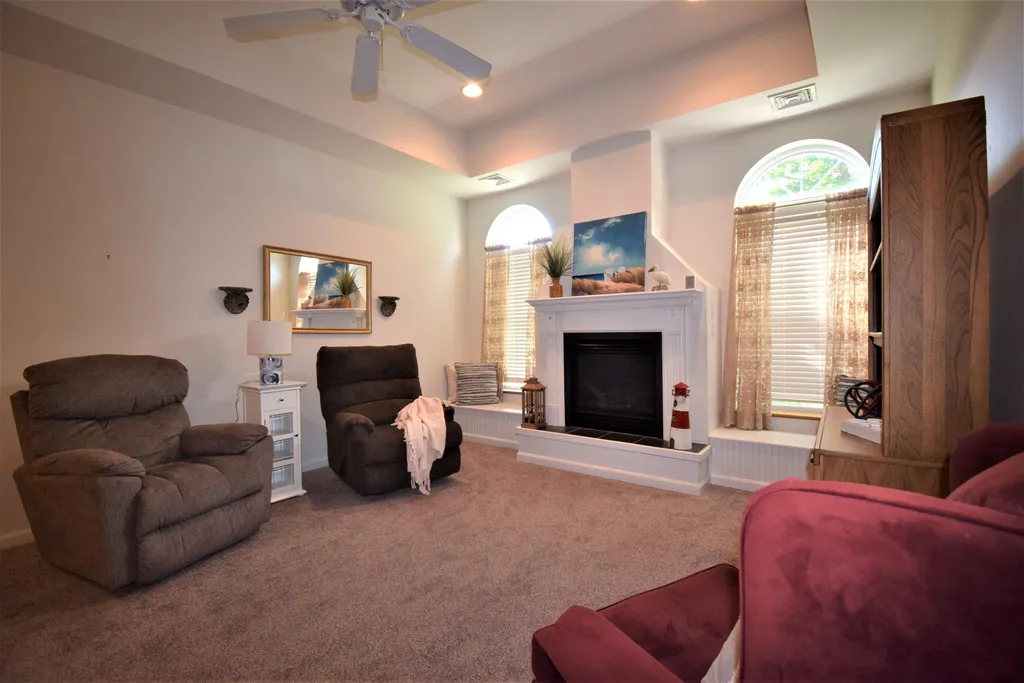 6 Lantern Lane Kingston NH 03848