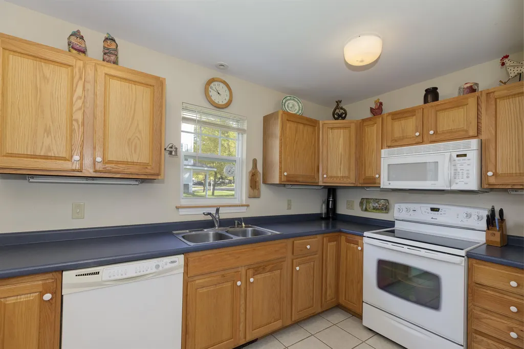 57 Lily Lane Lebanon NH 03784