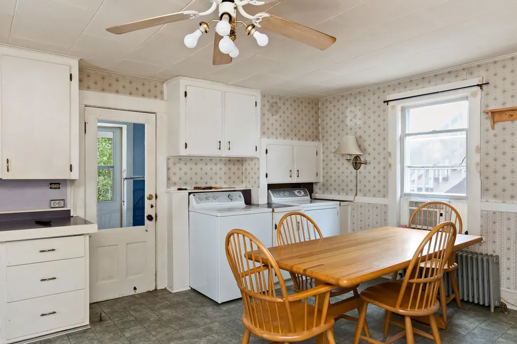 235 North Champlain Street Burlington VT 05401