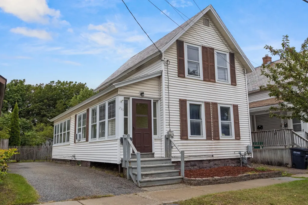 235 North Champlain Street Burlington VT 05401