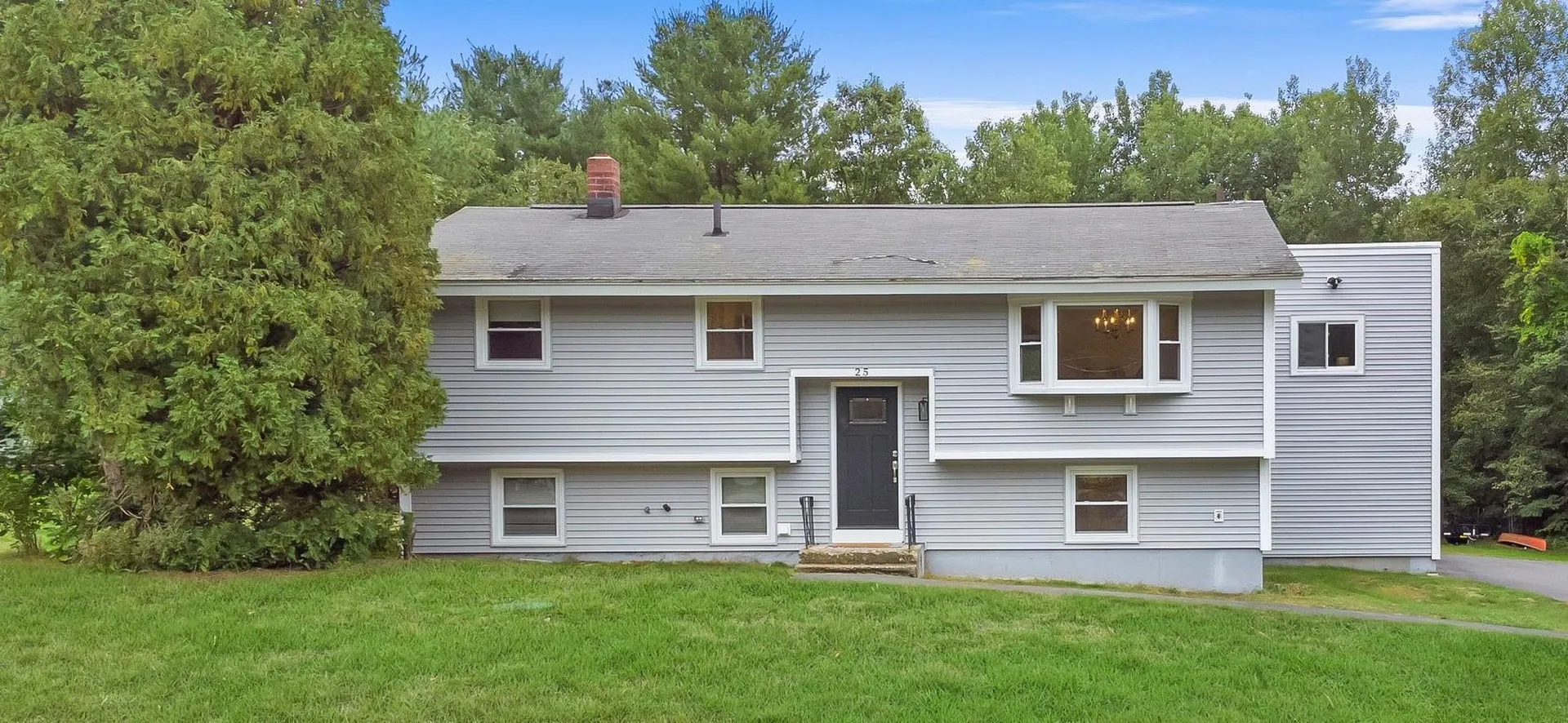 25 Mount Vernon Drive Pelham NH 03076