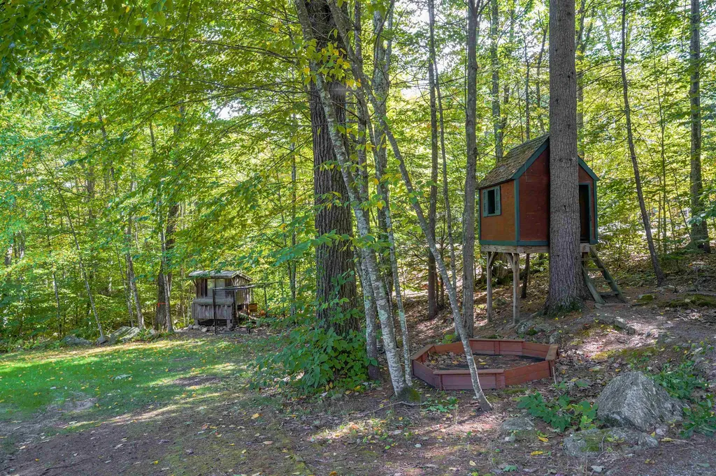 73 Guys Lane Weare NH 03281