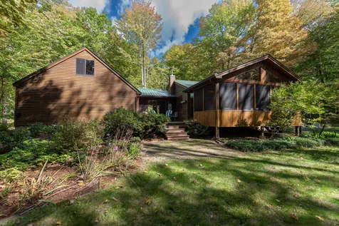 6 Merrill Wood Drive Holderness NH 03245
